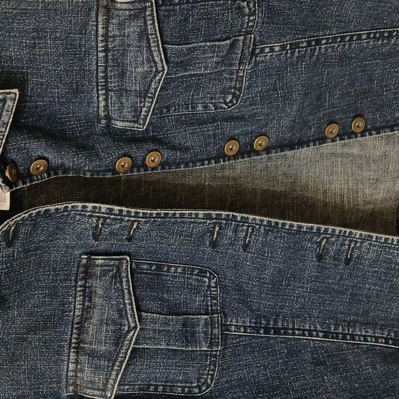 Jeans jacket for anyday use or going out on the town and having fun - Picture 3 of 4